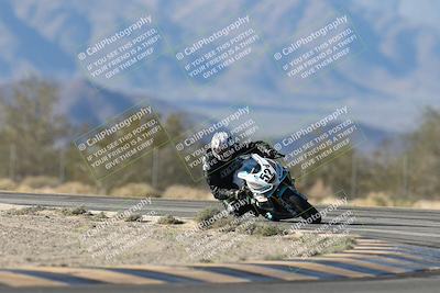 media/Dec-07-2025-CVMA (Sun) [[3e7d2de5dc]]/Race 12- Formula 40 MW and LW/